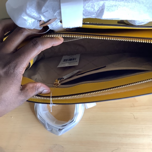 “NEW” “REAL” MICHAEL KORS SATCHEL BAG - Picture 7 of 9